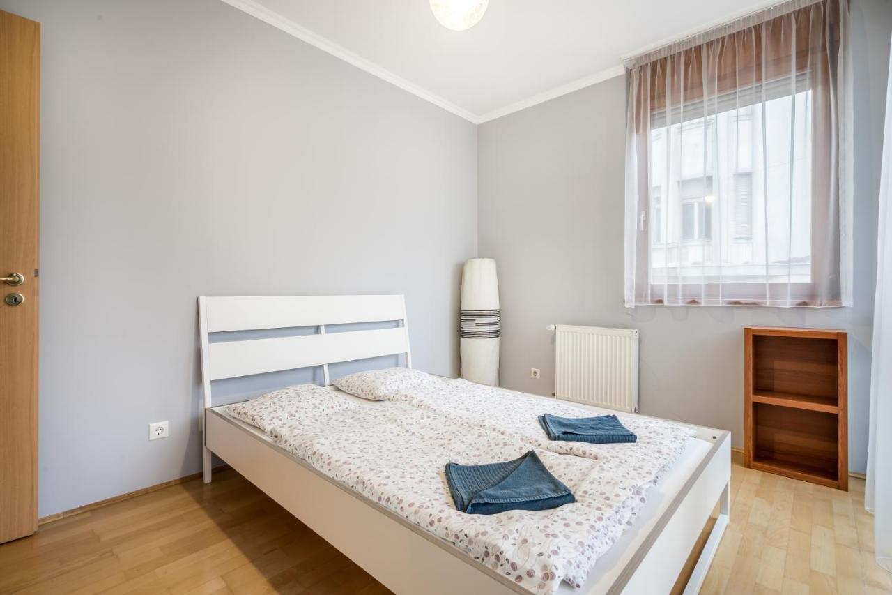 Apartment Downtown Karpat 9 Budapest Ngoại thất bức ảnh